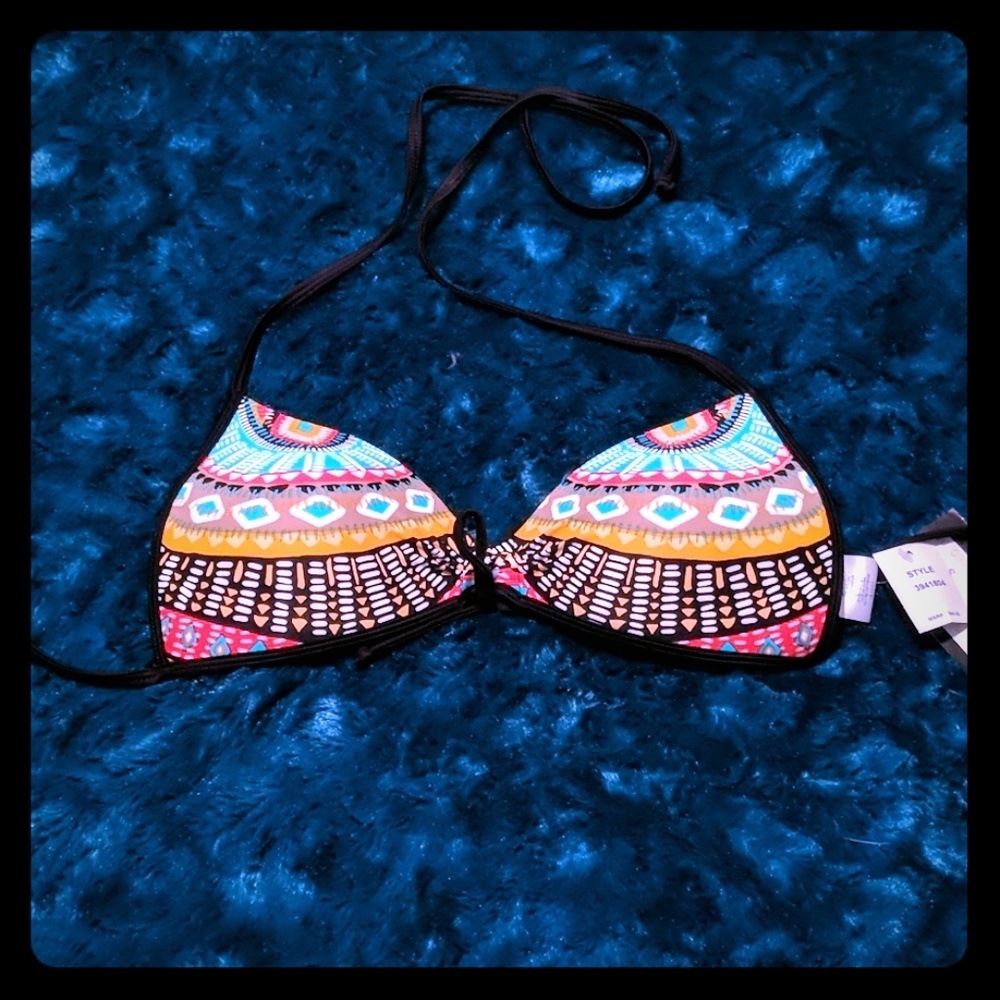 Body glove bikini top
